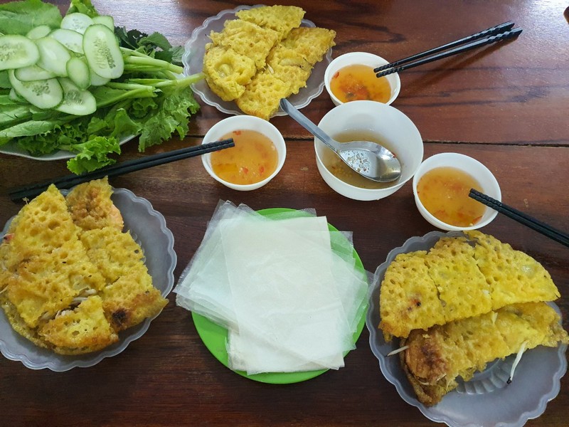A rustic delicacy enjoyed across all three regions of North, Central, and South Vietnam.