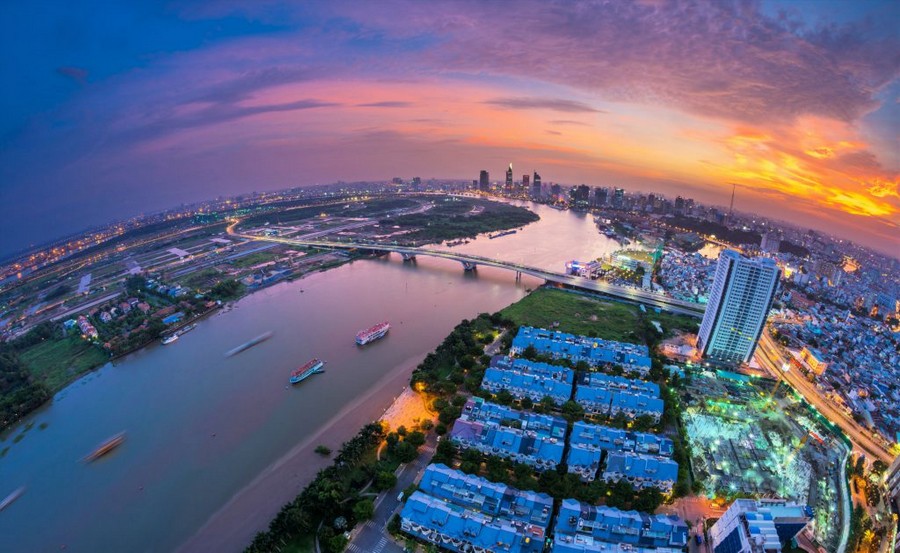 Captivating Views of the Beautiful Saigon River.