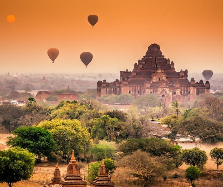 Taking a hot air balloon flight over the temples of Bagan is a fantastic experience for travelers.