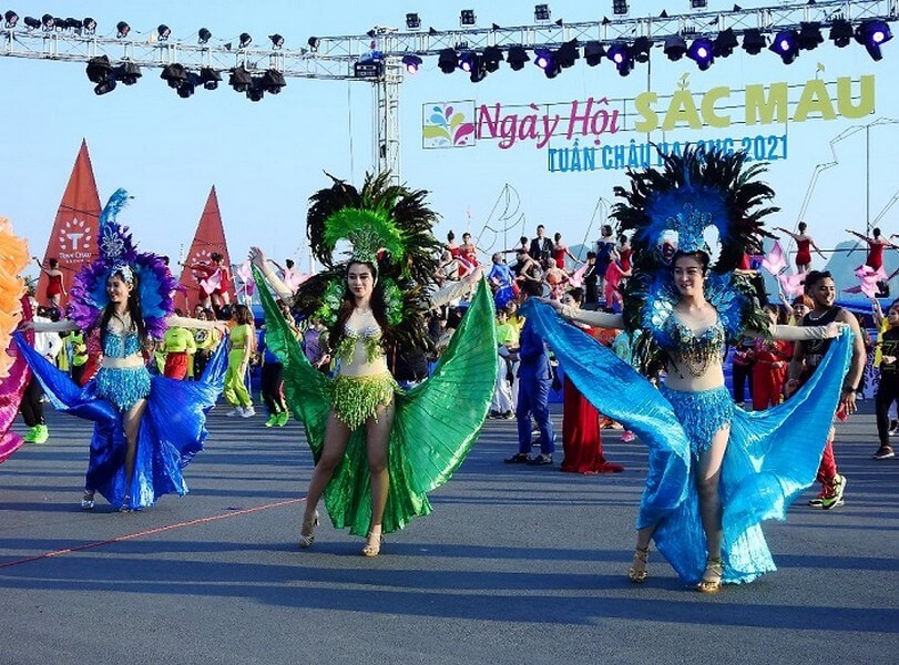 The Quang Ninh Carnival 2021, featuring numerous unique street activities.
