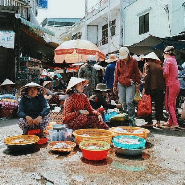 seafood at Ham Tien Market