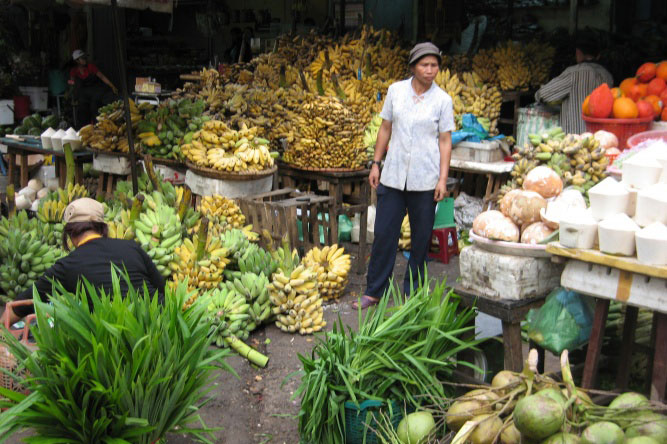 Banana seller, Dalat