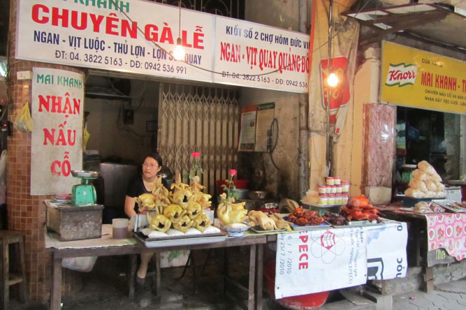 Chicken seller, Hanoi